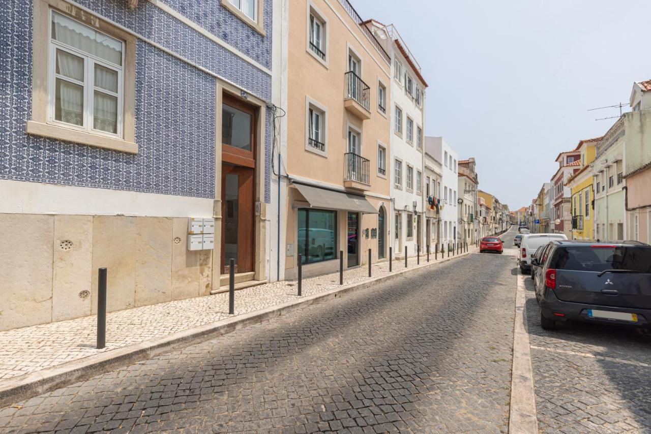 Apartment 2bdr Charm In Belem's Heart By Lovelystay *
