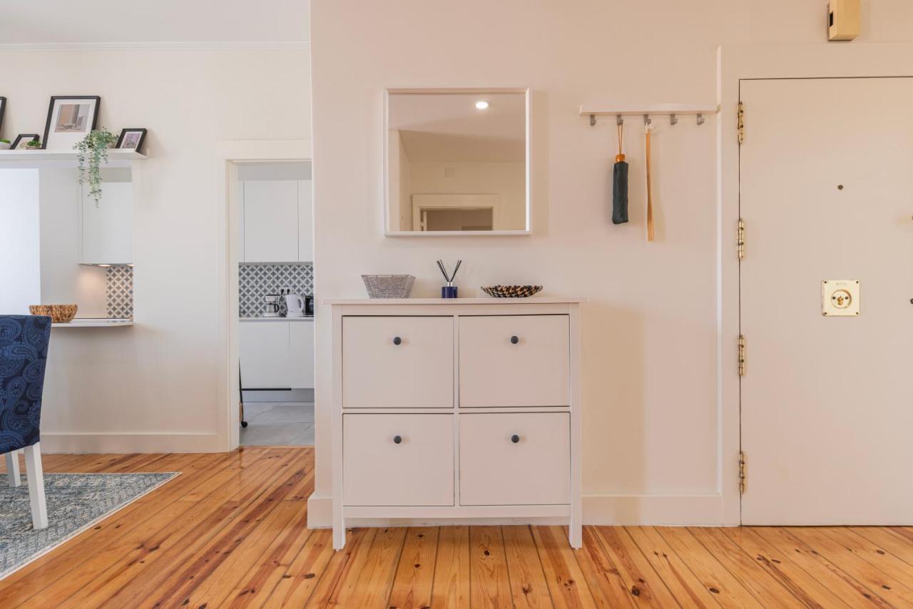 Apartamento 2bdr Charm In Belem's Heart By Lovelystay